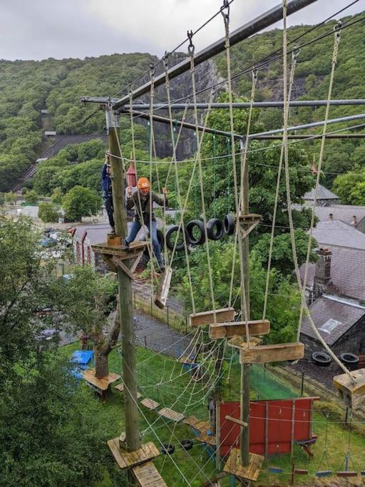 Perfect For Snowdon. Groups, Families+Dogs Welcome Llanberis Buitenkant foto