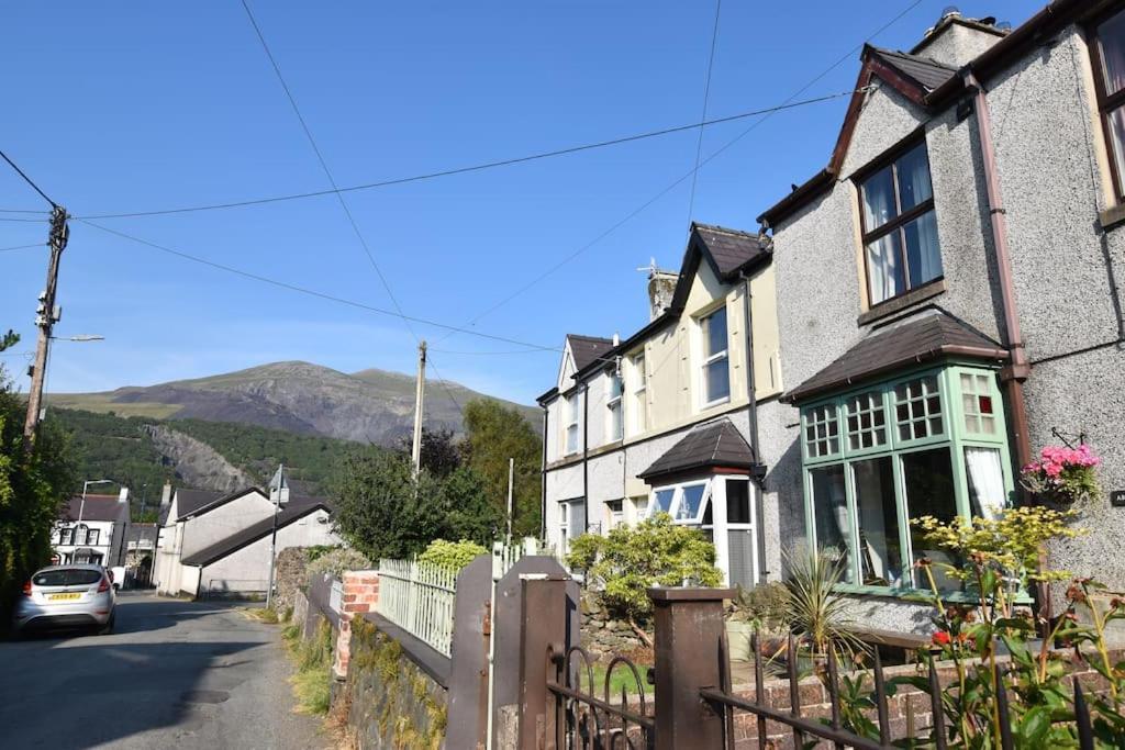 Perfect For Snowdon. Groups, Families+Dogs Welcome Llanberis Buitenkant foto